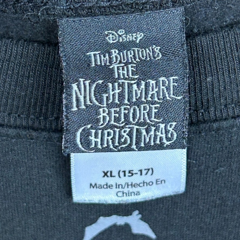 Disney's Tim Burton's The Night Before Christmas LS Sweatshirt XL (15-17) Black‎ - Picture 5 of 12